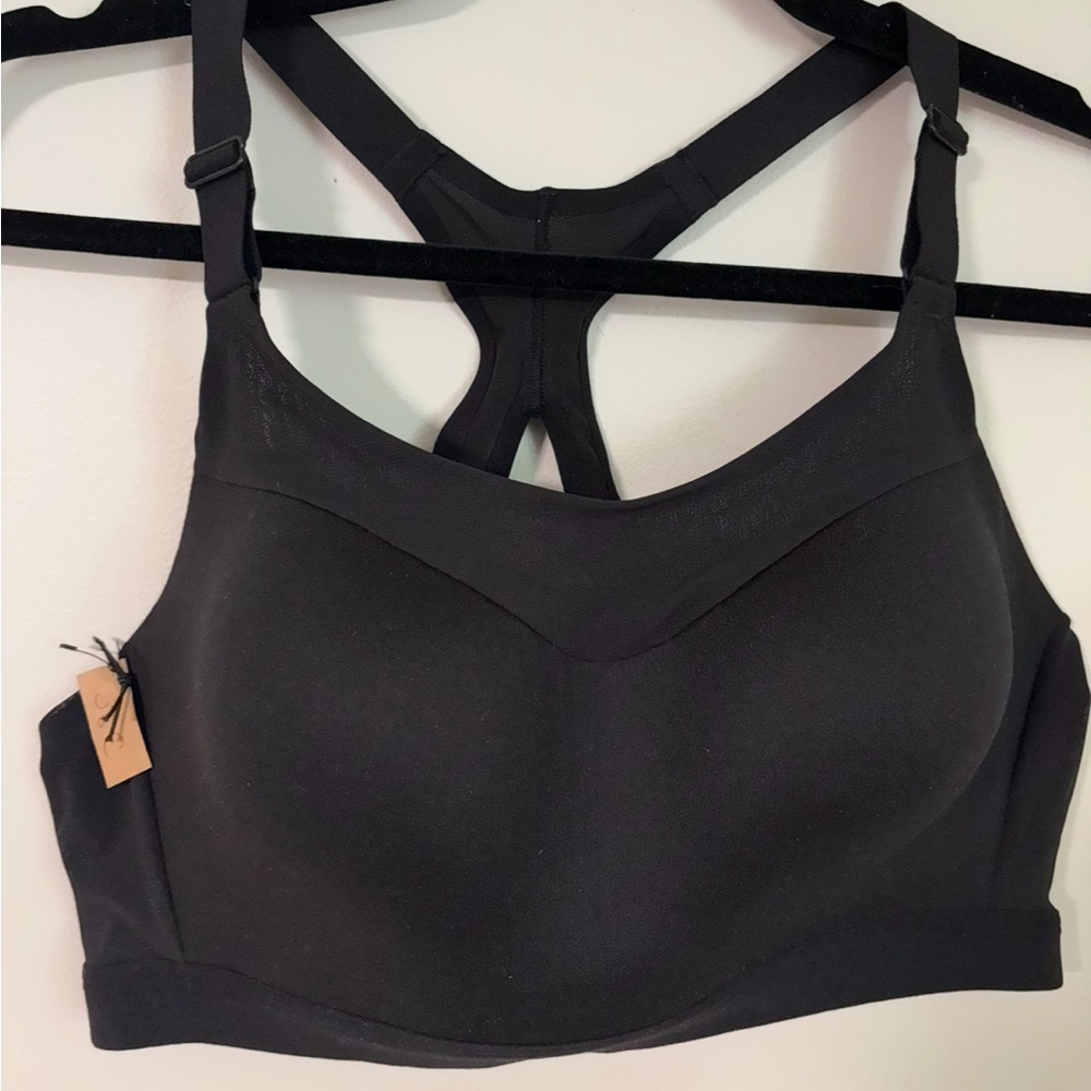 Victoria’s Secret Women's Black Sports Bra